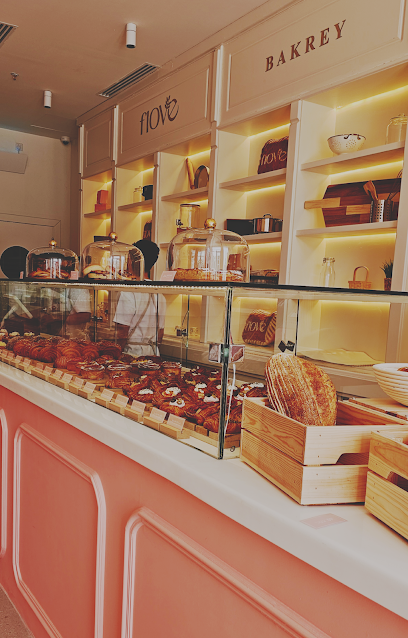 فلوف بيكري Flove Bakery - Saudi Arabia|Hafar Al Batin 39913|Al Wahah|شارع الملك فيصل بن عبدالعزيز