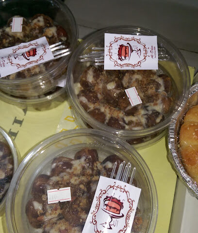 Luxury basket of dates - King Khalid Military City -