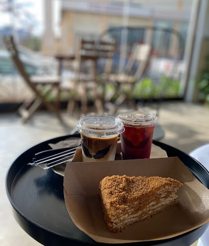 Black wing cafe, مقهى بلاك - Samtah - +966 50 200 4794