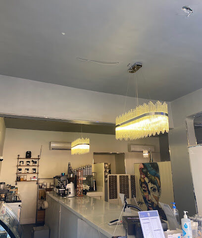 CAFÉ LETARS - Turbah -