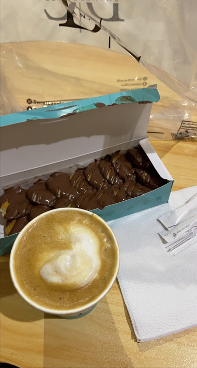 DANA COFFEE | كوفي دانة - Saudi Arabia|Al-Kharj 16249|Mishrif