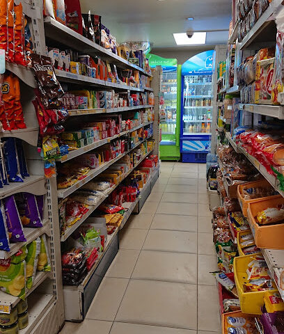 ميني ماركت الظهران Dhahran Hills Mini Market - Dhahran -