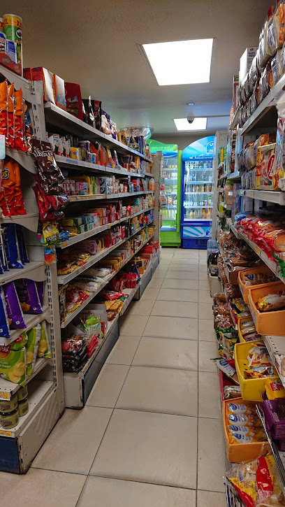 ميني ماركت الظهران Dhahran Hills Mini Market - Saudi Arabia|Dhahran 34472|Gharb Al Dhahran|74W6+CMG