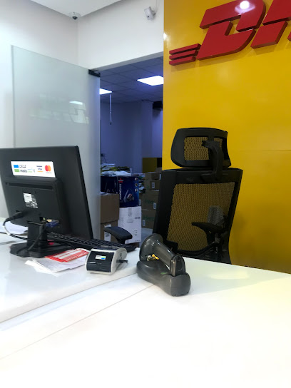 DHL Service Point (DHL - BURAIDAH) - Saudi Arabia|Buraydah|Al Khubaib street Al Debasi bldg. opp|NCB
