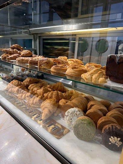 بروليه بيكري BRulee Bakery ll - Saudi Arabia|Al Madinah Al Munawwarah 42381|Mudhainib|9849 King Abdullah Branch Rd