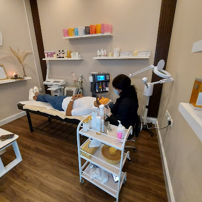 مجمع عيادات ريانه الطبي الدائري الشمالي - Riyadh - +966 53 724 9484
