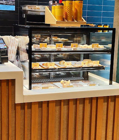 McCafe - Dammam - +966 800 121 2345