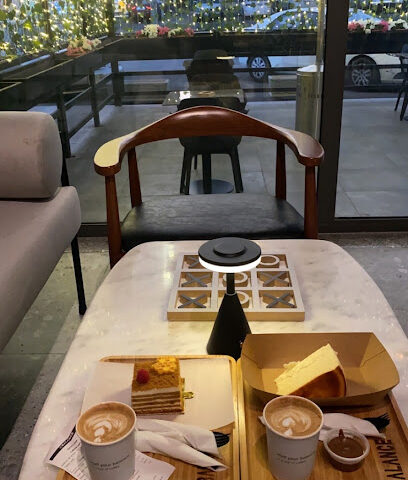 1/2 BALANCE COFFEE - Al Jubail - +966 56 882 8797