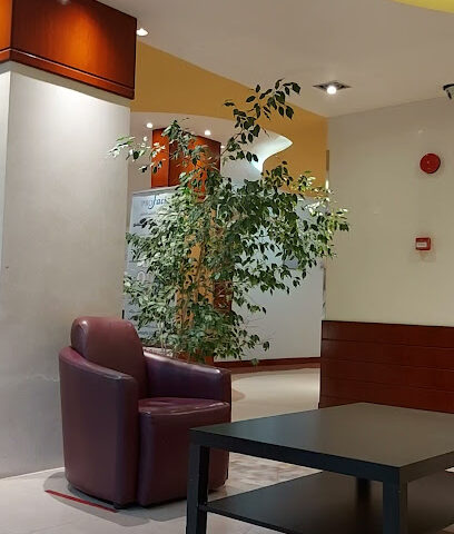 نخبة المجتمع لطب الاسنان - Hafar Al Batin - +966 13 721 0077
