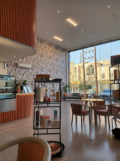 Lavós Cafe - Saudi Arabia|Khamis Mushait 62432|'Atud|Salahuddin Rd