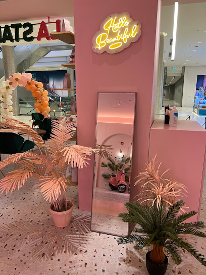 La Stars Cafe - Saudi Arabia|Jeddah 23334|Aziziyah|King Fahd Br Rd