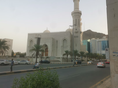 مجموعة المحيسني للمقاولات - Mecca - +966 12 557 0000