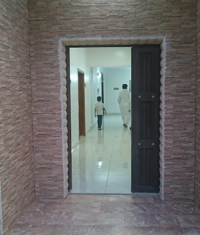 الدكتور/ عبدالرزاق العمري لطب البديل - Khamis Mushait - +966 50 537 7054