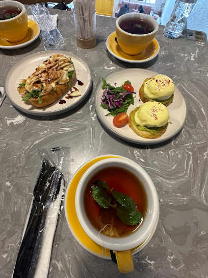 كانقرو كافيه Kangaroo cafe - Saudi Arabia|Abha 62523|Al Rabwah|طريق الملك عبدالعزيز،