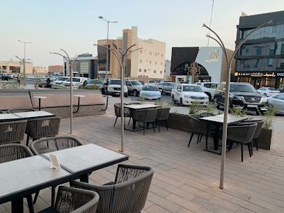 M DEE - Buraydah - +966 55 318 0078