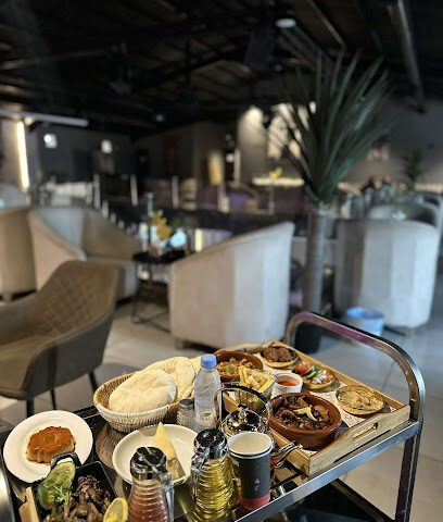لارينا لاونج (لتقديم الوجبات والمشروبات ) - Ad Darb - +966 56 579 1303