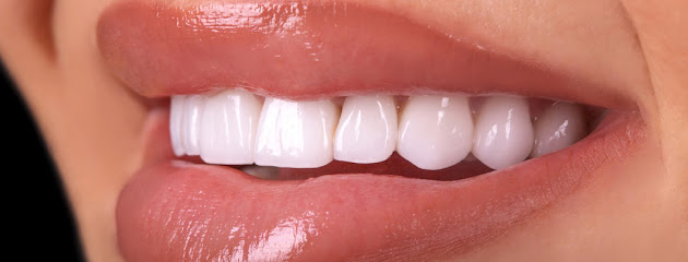 مجمع المهيدب لطب الأسنان فرع ينبع - Yanbu - +966 50 341 0186