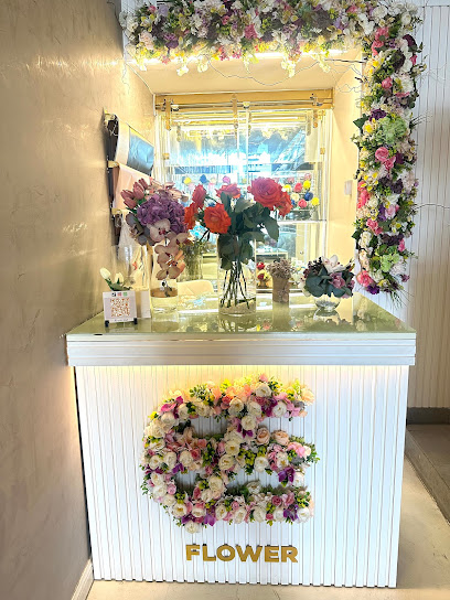 دونت قهوة مختصة و ورد | DON'T Speciality Coffee & Flowers - Saudi Arabia|Dammam 32263|Uhud|King Fahd Road