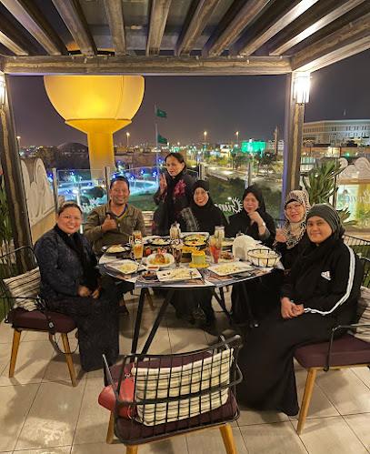 Gunes Cafe - Buraydah 52382