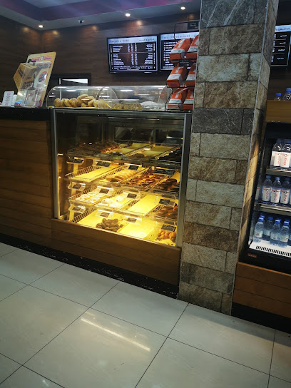 Dunkin' - Saudi Arabia|Dhahran 34451|Al Dawhah Al Janubiyah|Abdullah Ibn Al Abbas St