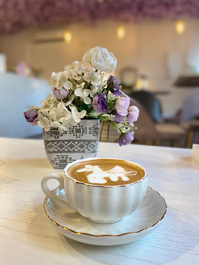 Covent Garden - Saudi Arabia|Jeddah 23545|7550 عبدالمحسن الحلبي، 4837 Jeddah SA|Al Marwah District