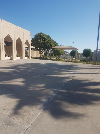Dherar Ibn Alazwar Elementary School - Safwa 32833