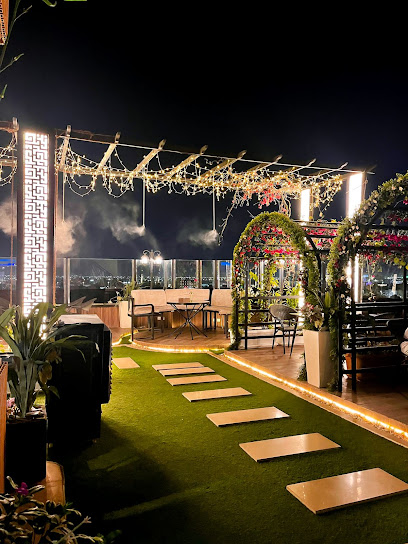 كوفي ولاونج Sky Garden - Saudi Arabia|Hafar Al Batin 39951|Al Faisaliyah|King Abdullah Rd