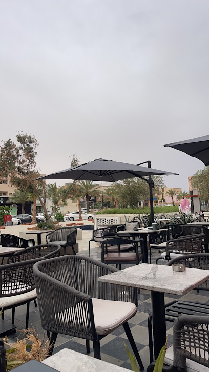 سفن كوفي | seven coffee - Saudi Arabia|Sakaka 72311|4041 طريق الملك عبدالعزيز، المحمدية د، سكاكا 72341 7061،، مخطط الصناعية،